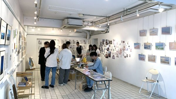 ギャグと写真と絵展