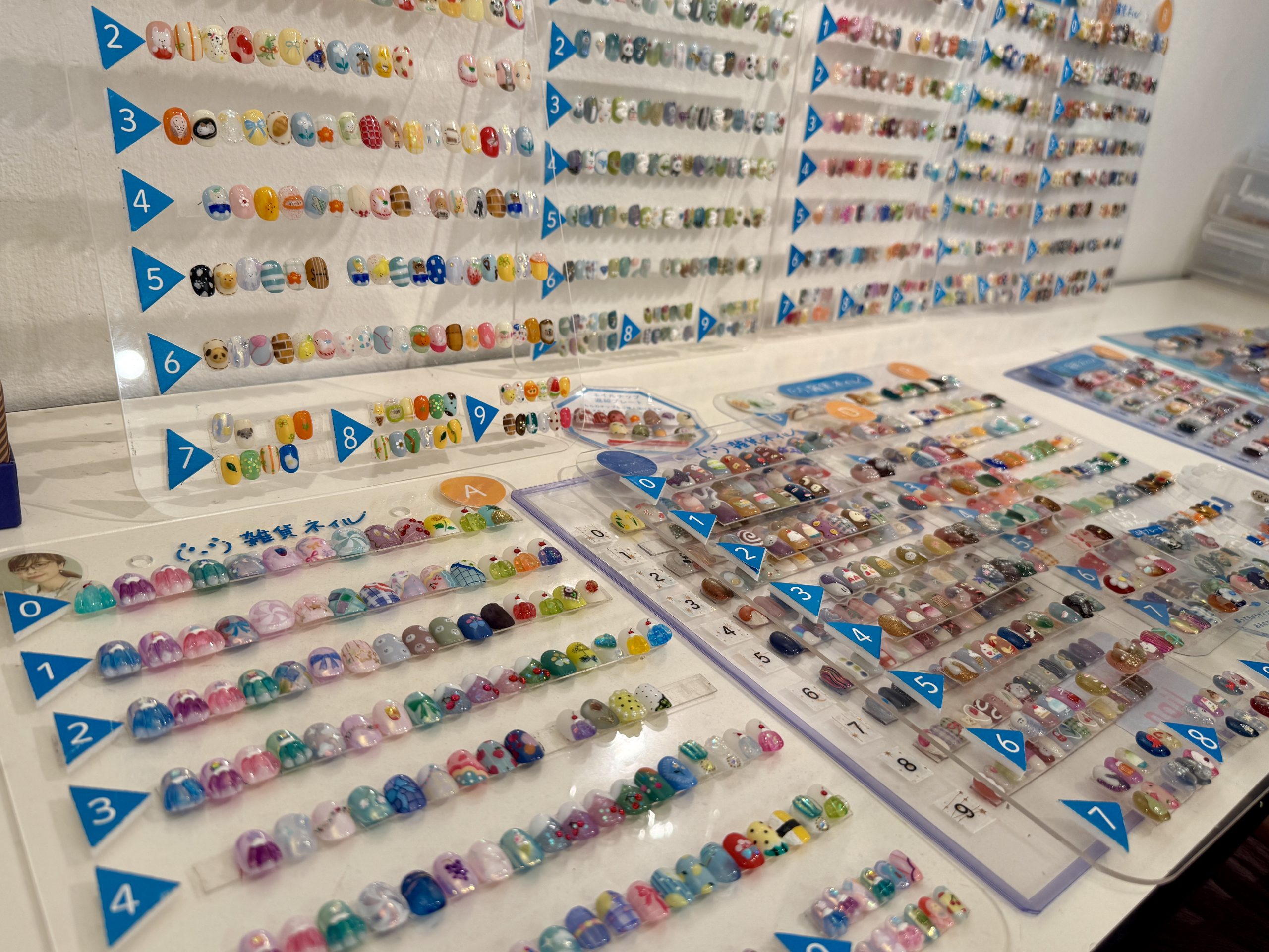 ◆◆春のネイルビュッフェ◆◆   完売です ⠀ ネイル変えた！ きゃわいぃぃぃぃいい♡ 2種類のピンクでお願いした