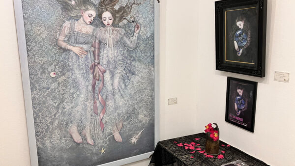 濵口真央画集「箱庭の蝶」出版記念展